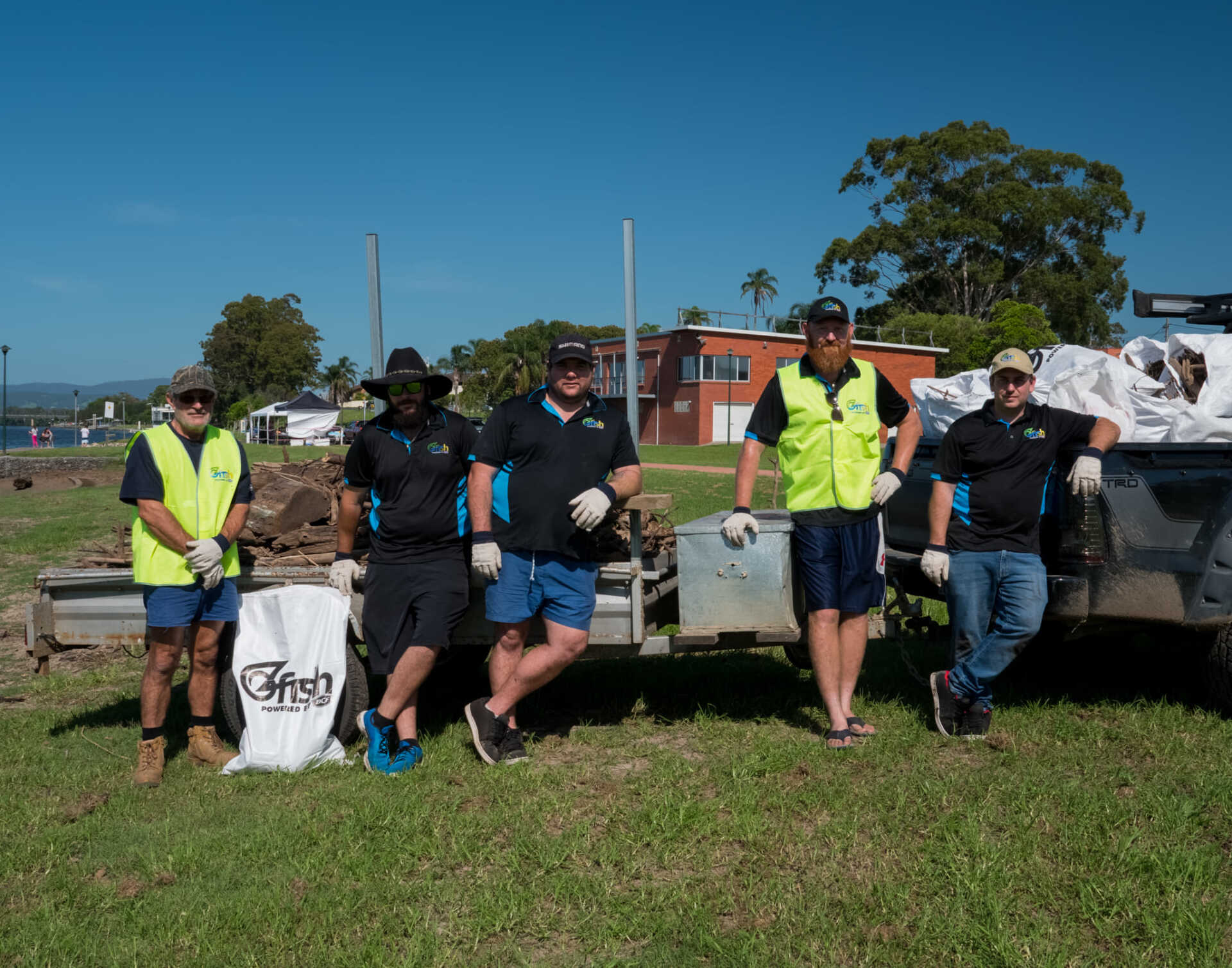 Manning River Chapter group volunteers